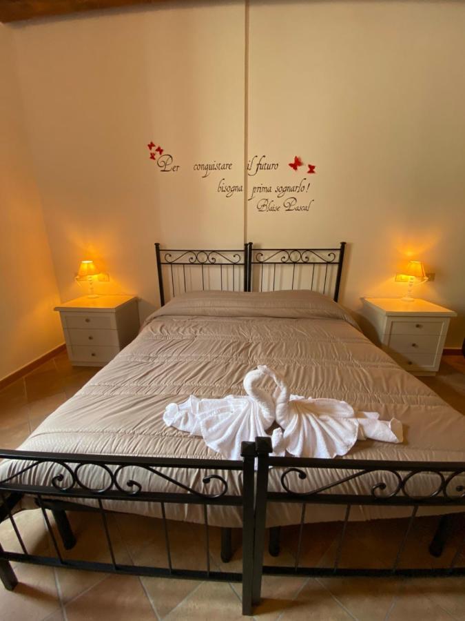 Locanda Della Pieve Pievebovigliana ภายนอก รูปภาพ