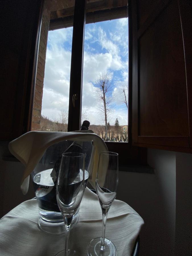 Locanda Della Pieve Pievebovigliana ภายนอก รูปภาพ