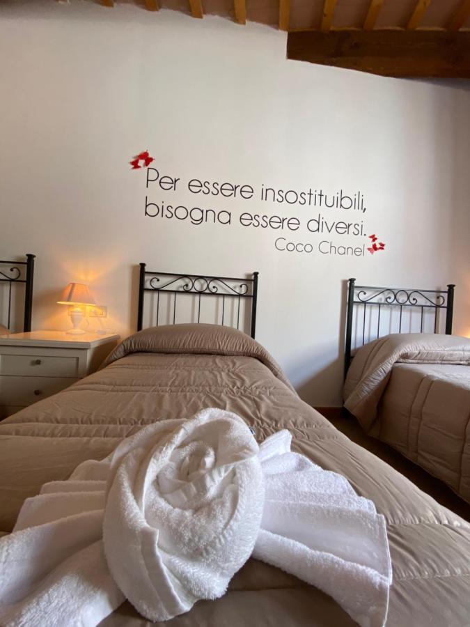 Locanda Della Pieve Pievebovigliana ภายนอก รูปภาพ